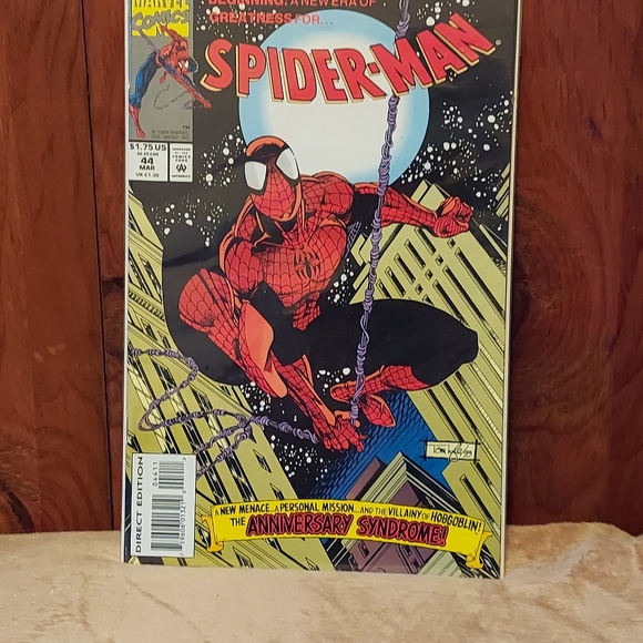 Spider-Man Comicbook #44 - Picture 1 of 6